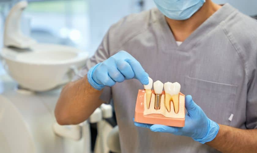 Featured image for “Understanding the Benefits of Dental Implants: Insights from a Leading Implant Dentist”